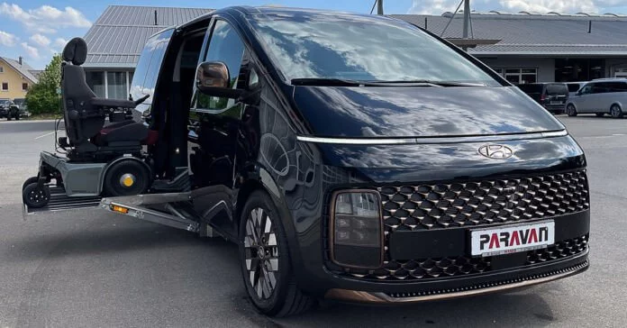 Hyundai Staria Paravan